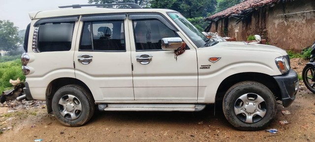 Second-hand 2014 Mahindra Scorpio EX for sale in Bokaro-3