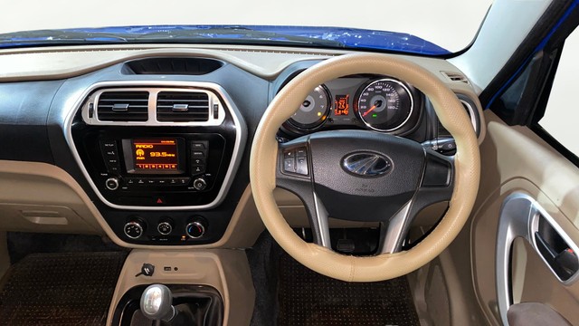 Second-hand 2016 Mahindra TUV 300 T8 for sale in Kolkata-12