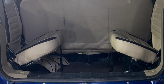 Second-hand 2016 Mahindra TUV 300 T8 for sale in Kolkata-19