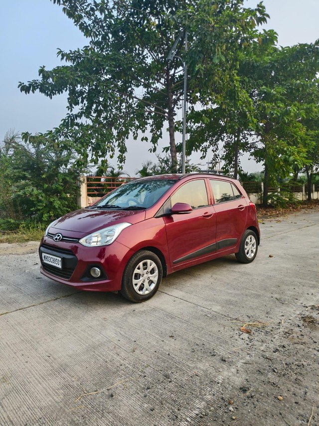 Second-hand 2016 Hyundai Grand i10 Sportz for sale in Nagpur-4