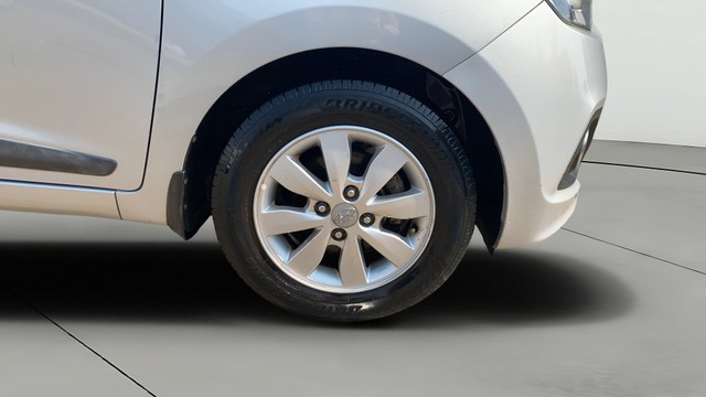 Second-hand 2015 Hyundai Xcent 1.2 Kappa S Option for sale in Ahmedabad-23