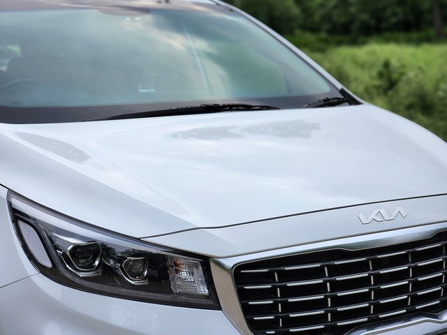 Second-hand 2022 Kia Carnival Limousine Plus for sale in New Delhi-10
