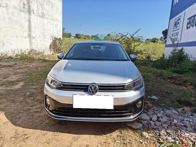 Second-hand 2025 Volkswagen Virtus Highline for sale in Dungarpur-3