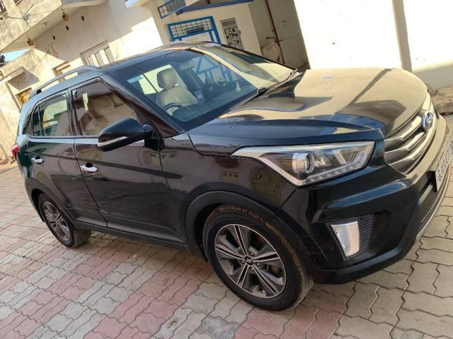 Second-hand 2016 Hyundai Creta 1.6 CRDi AT SX Plus for sale in Khambhalia-7
