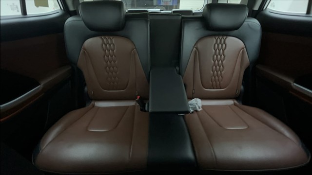 Second-hand 2022 Hyundai Alcazar Platinum AE 7Str Diesel for sale in Hyderabad-31