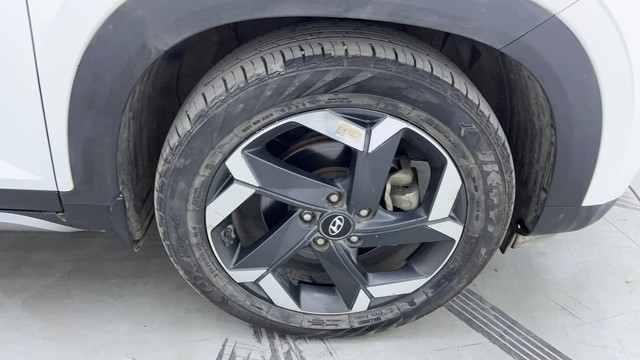 Second-hand 2022 Hyundai Alcazar Platinum AE 7Str Diesel for sale in Hyderabad-17