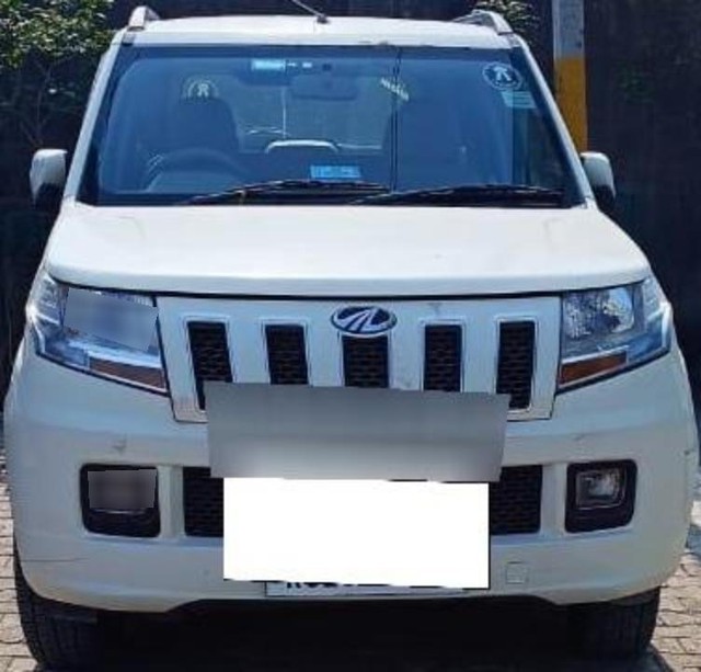 Second-hand 2016 Mahindra TUV 300 T6 Plus for sale in Baran-8