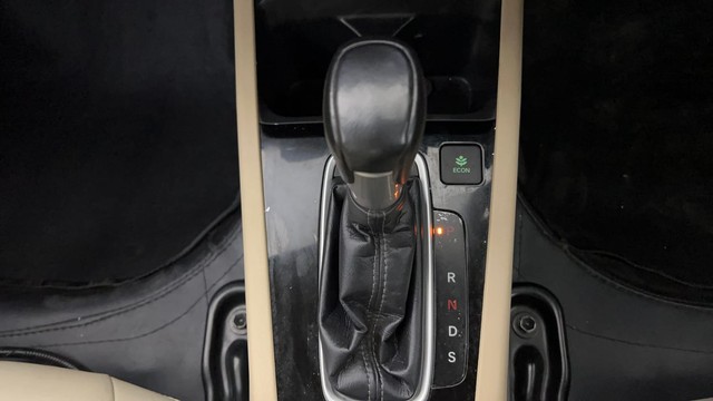 Second-hand 2022 Honda City VX MT for sale in Thane-12