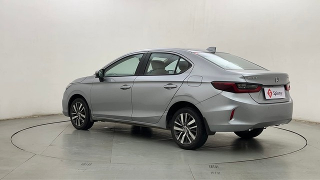 Second-hand 2022 Honda City VX MT for sale in Thane-5