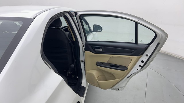 Second-hand 2023 Honda Amaze V CVT for sale in Karnal-25