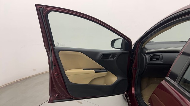 Second-hand 2015 Honda City SV MT for sale in Chandigarh-35