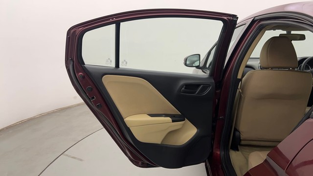 Second-hand 2015 Honda City SV MT for sale in Chandigarh-37