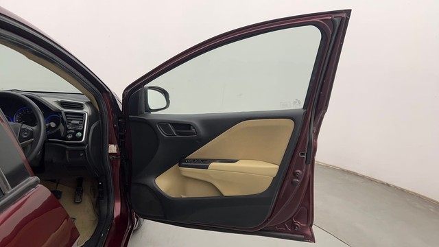 Second-hand 2015 Honda City SV MT for sale in Chandigarh-16