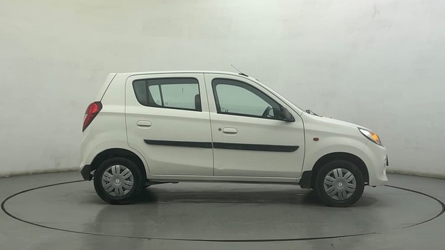 Second-hand 2018 Maruti Alto 800 LXi for sale in Ahmedabad-2