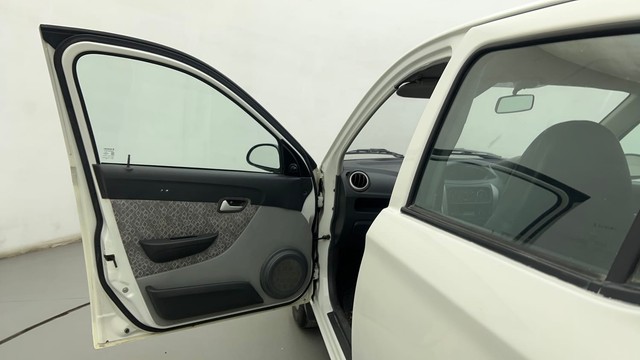 Second-hand 2018 Maruti Alto 800 LXi for sale in Ahmedabad-23