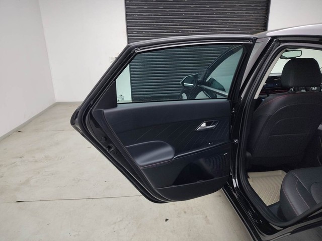 Second-hand 2024 Hyundai Verna SX Turbo for sale in Visakhapatnam-39