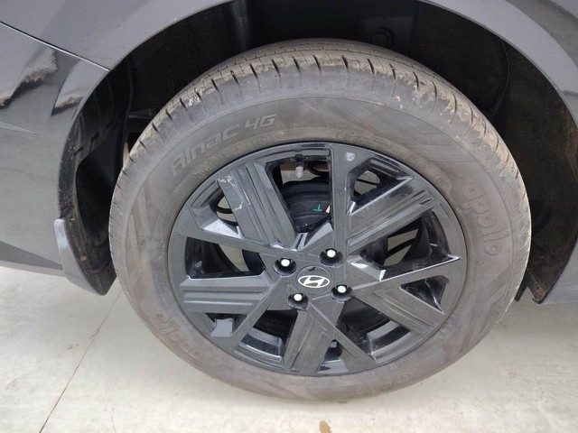 Second-hand 2024 Hyundai Verna SX Turbo for sale in Visakhapatnam-18