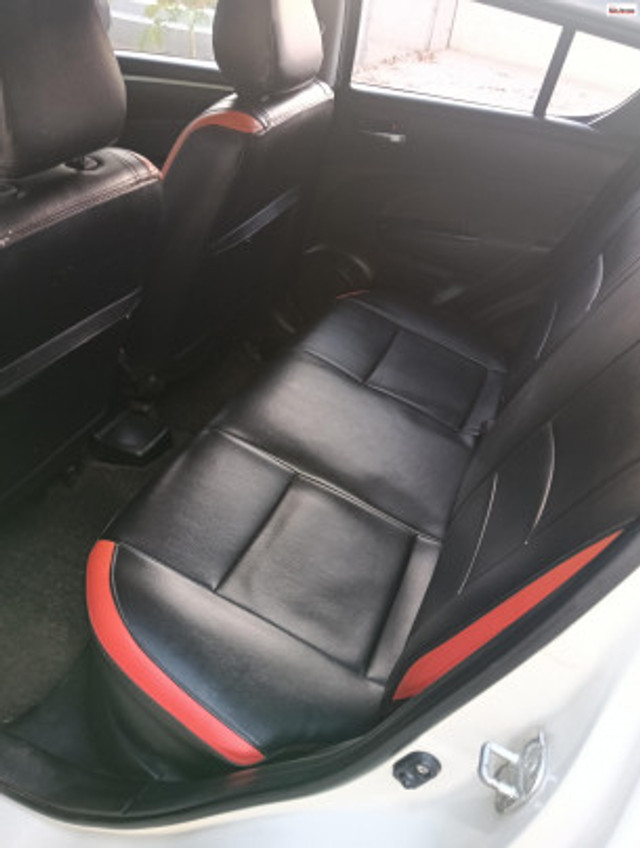 Second-hand 2014 Maruti Suzuki Swift ZXI for sale in Coimbatore-5