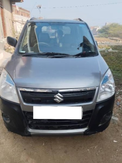 Second-hand 2014 Maruti Wagon R LXI BS IV for sale in Kanpur