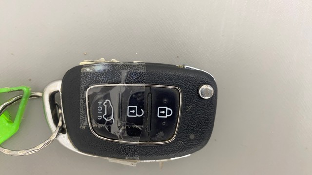 Second-hand 2016 Hyundai i20 Sportz 1.2 for sale in Bangalore-21