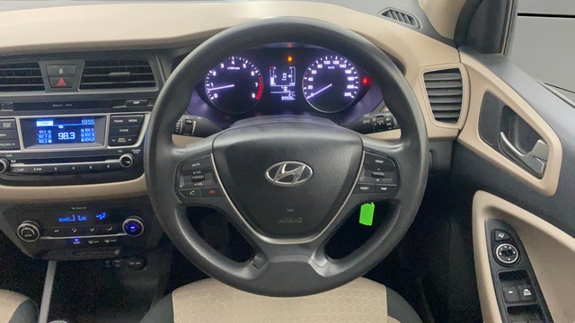 Second-hand 2016 Hyundai i20 Sportz 1.2 for sale in Bangalore-12