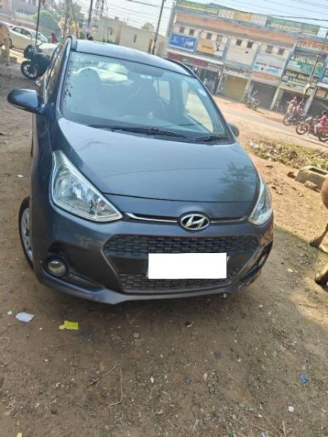 Hyundai Grand i10 Sportz Second-hand 2017 Hyundai Grand i10 Sportz for sale in Durg-0