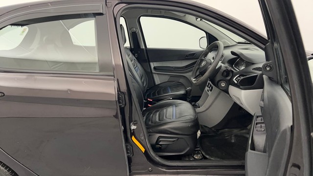 Second-hand 2023 Tata Tiago XT for sale in Lucknow-15