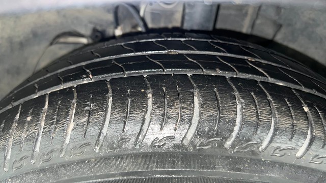 Second-hand 2023 Tata Tiago XT for sale in Lucknow-32