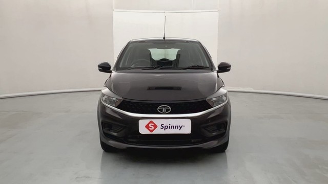 Second-hand 2023 Tata Tiago XT for sale in Lucknow-7