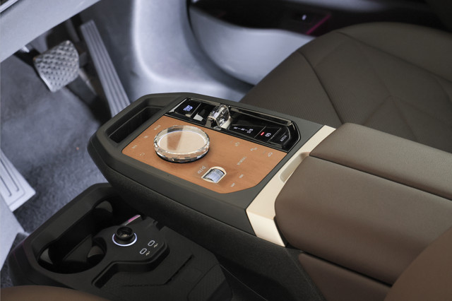 Second-hand 2024 BMW iX xDrive50 for sale in Gurgaon-10