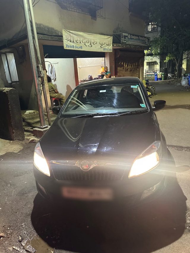 Second-hand 2013 Skoda Rapid 1.6 TDI Active Plus for sale in Dombivli-2