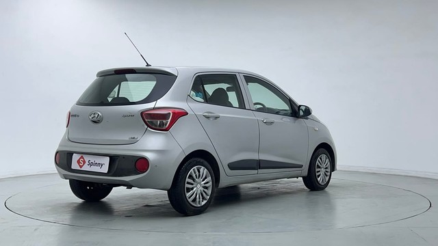 Second-hand 2018 Hyundai Grand i10 1.2 Kappa Sportz BSIV for sale in Noida-3