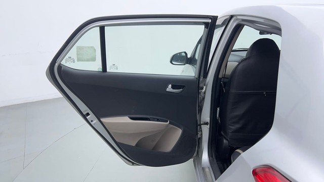 Second-hand 2018 Hyundai Grand i10 1.2 Kappa Sportz BSIV for sale in Noida-29