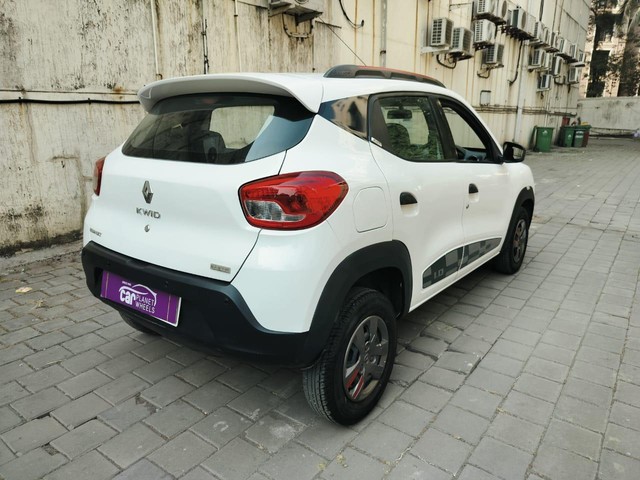 Second-hand 2016 Renault KWID 1.0 RXT for sale in Thane-7