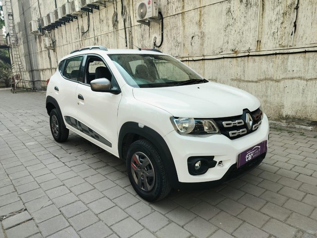 Second-hand 2016 Renault KWID 1.0 RXT for sale in Thane-5