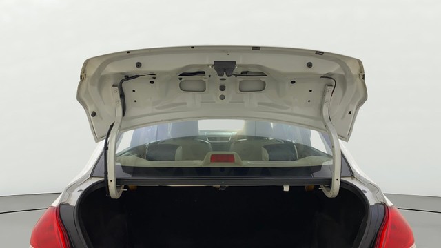 Second-hand 2016 Maruti Swift Dzire VXI for sale in Thane-20