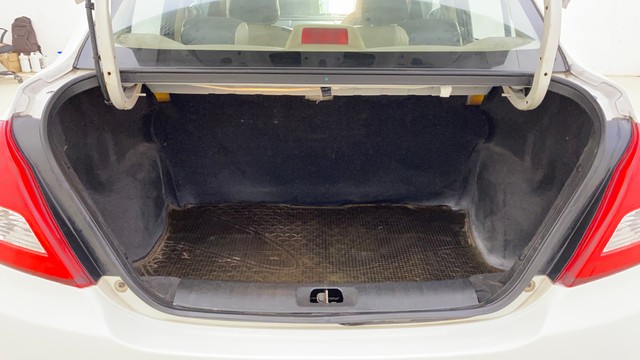 Second-hand 2016 Maruti Swift Dzire VXI for sale in Thane-19