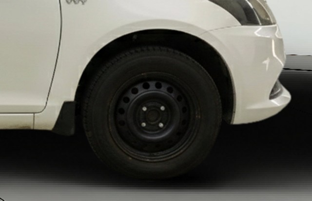 Second-hand 2016 Maruti Swift Dzire VXI for sale in Thane-23