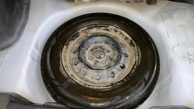 Second-hand 2016 Maruti Swift Dzire VXI for sale in Thane-27