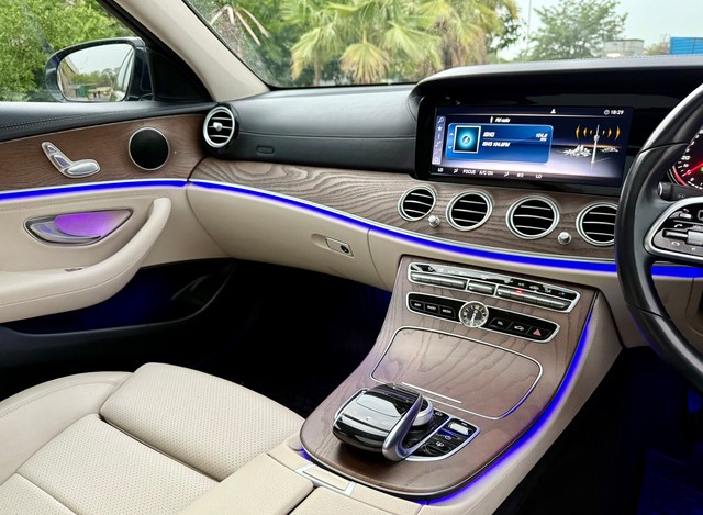 Second-hand 2019 Mercedes-Benz E-Class Expression E 200 BSIV for sale in New Delhi-17