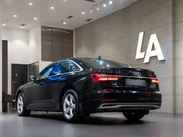 Second-hand 2024 Audi A6 45 TFSI Premium Plus for sale in Kolkata-8