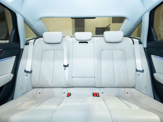 Second-hand 2024 Audi A6 45 TFSI Premium Plus for sale in Kolkata-13