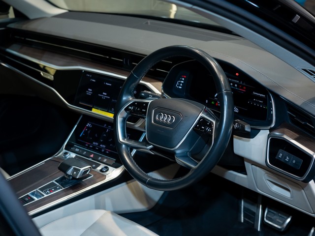 Second-hand 2024 Audi A6 45 TFSI Premium Plus for sale in Kolkata-17