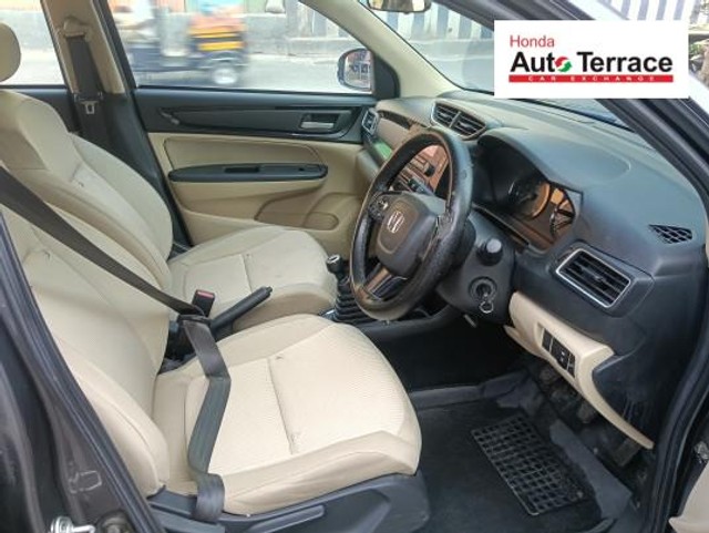 Second-hand 2019 Honda Amaze S Petrol for sale in Pune-3