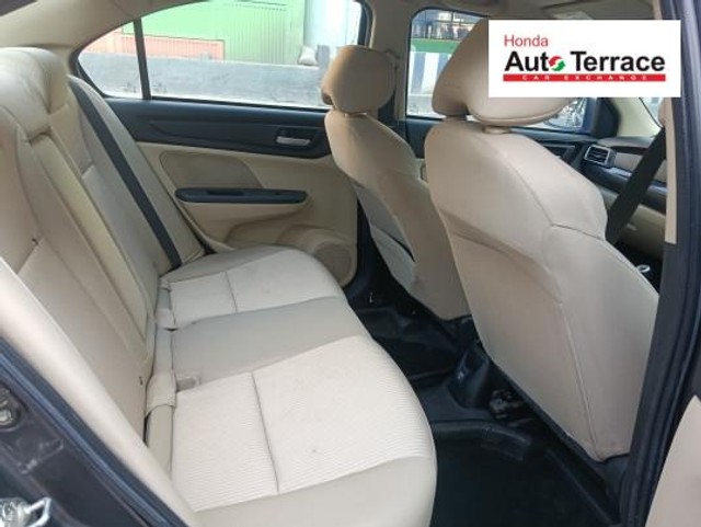 Second-hand 2019 Honda Amaze S Petrol for sale in Pune-5