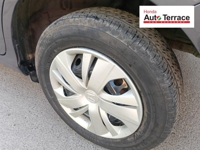 Second-hand 2019 Honda Amaze S Petrol for sale in Pune-4