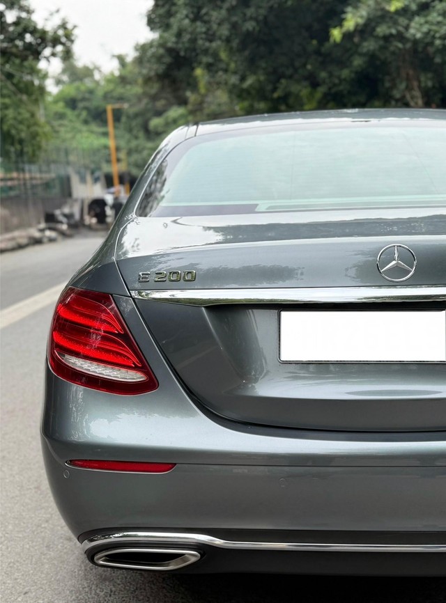 Second-hand 2020 Mercedes-Benz E-Class Expression E 200 BSIV for sale in New Delhi-3