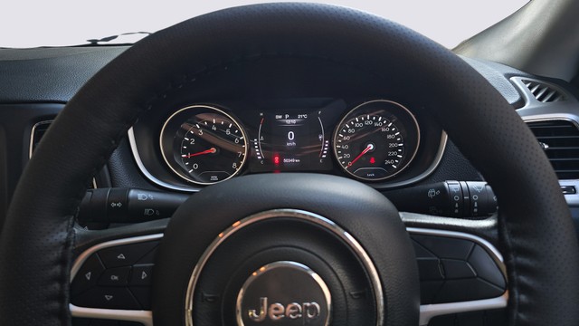 Second-hand 2019 Jeep Compass 1.4 Limited Option for sale in New Delhi-5