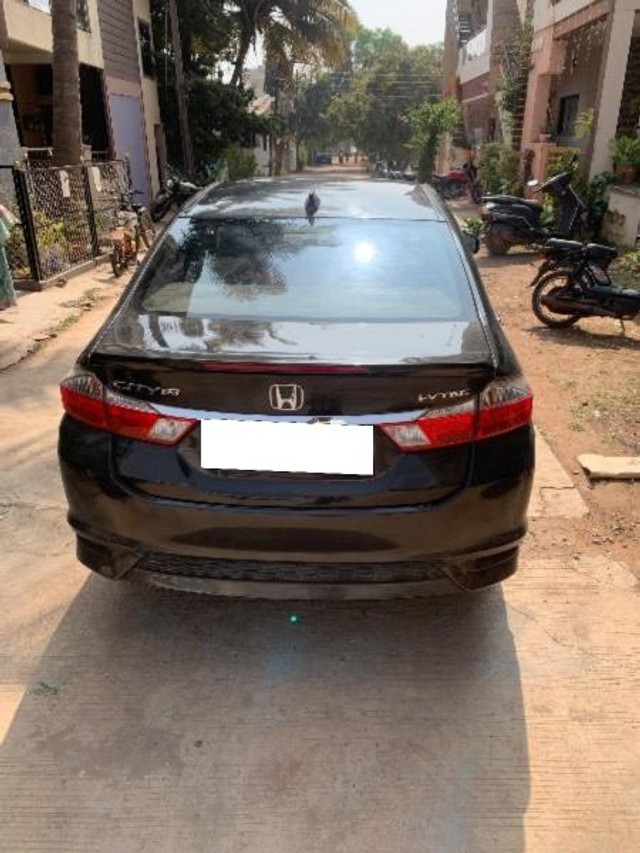 Second-hand 2020 Honda City ZX CVT for sale in Hubli-1