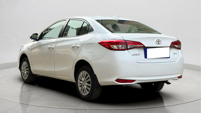 Second-hand 2019 Toyota Yaris J CVT for sale in New Delhi-3